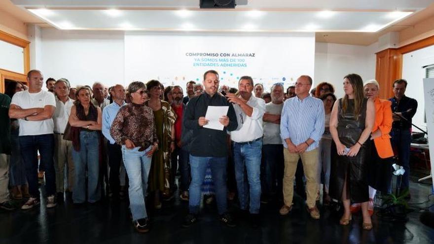 Video | Un centenar de entidades regionales y nacionales escenifican un frente común en defensa de Almaraz