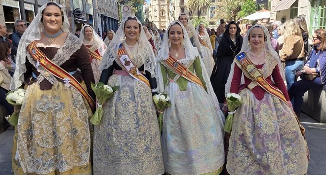 Las comisiones de falla en la Ofrenda a San Vicente Ferrer (y 6/6)