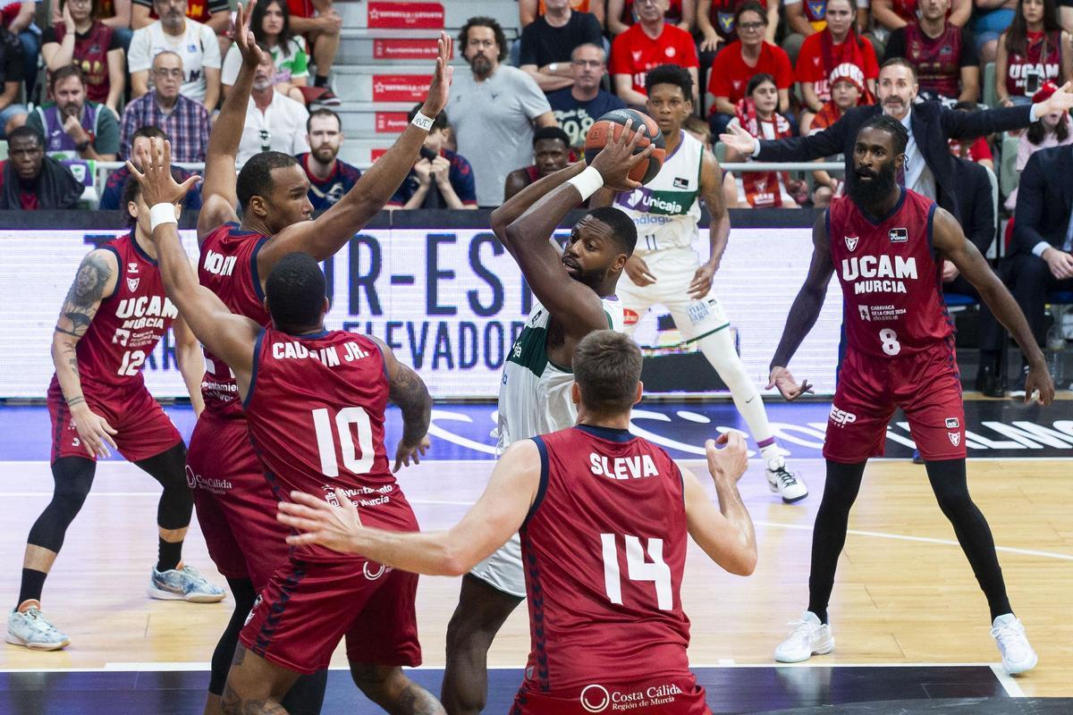 Murcia y Unicaja se juegan un billete a la final de la Supercopa