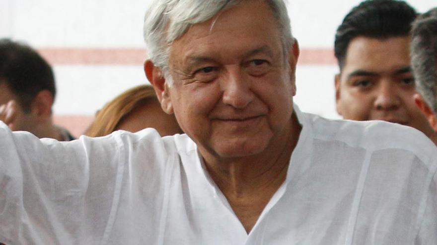 López Obrador, atrapado tres horas en un vuelo