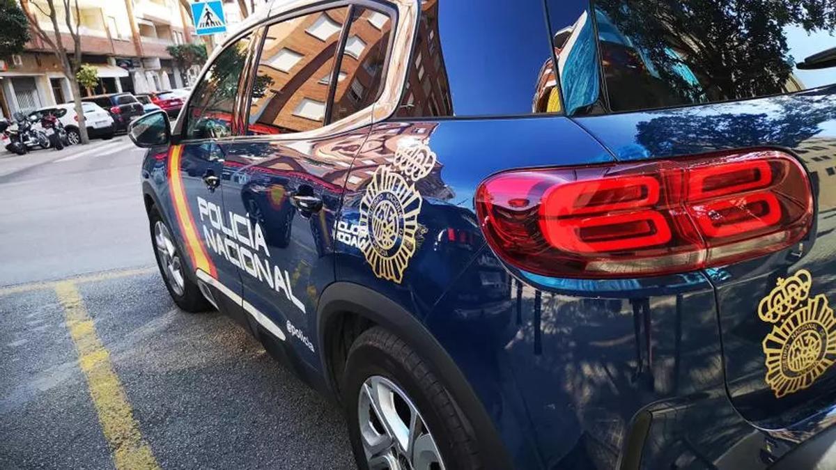 Coche patrulla de la Policía Nacional.