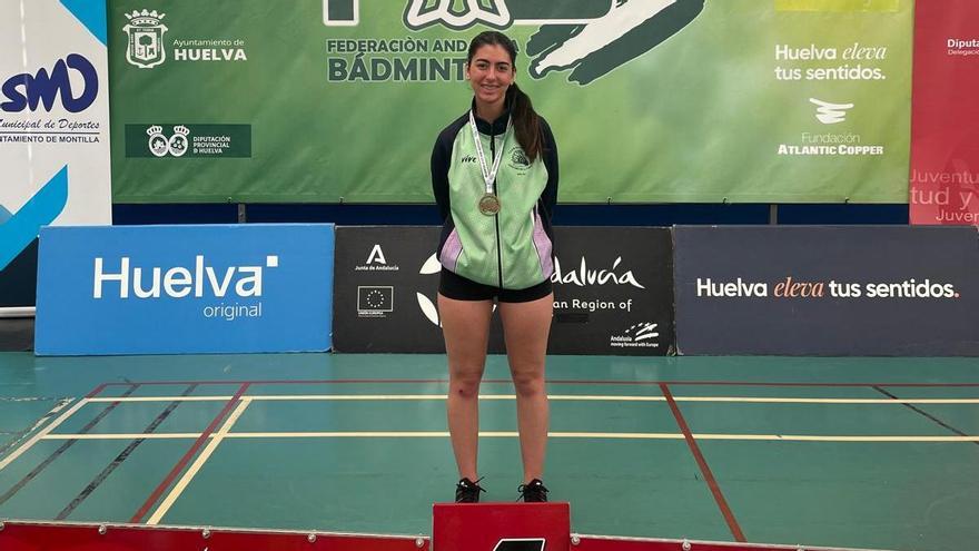 La malagueña Rocío García Serrán, campeona Sub-17 de Andalucía de bádminton