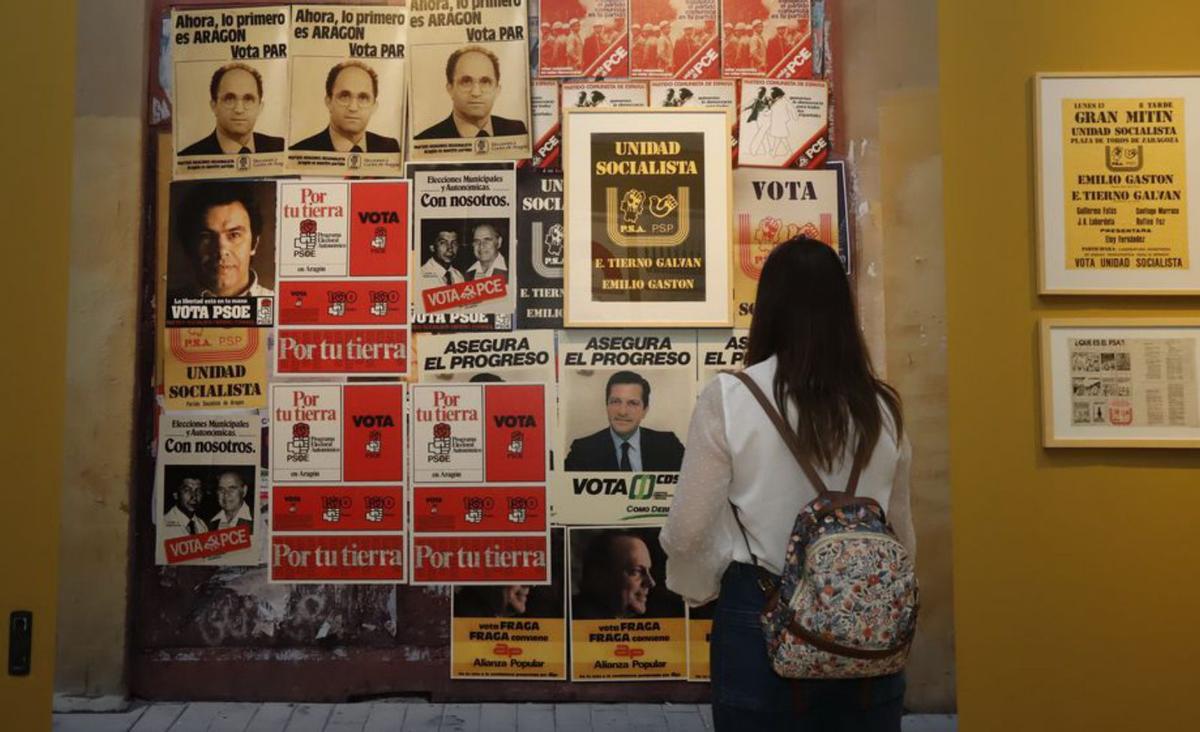 Carteles históricos 8 Una de las salas del Palacio de Sástago. | ANDREEA VORNICU
