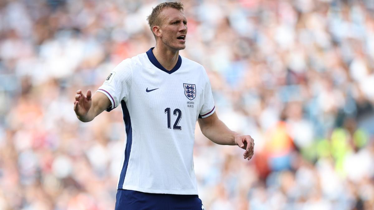 Dan Burn, defensa del Newcastle, en un partido con Inglaterra