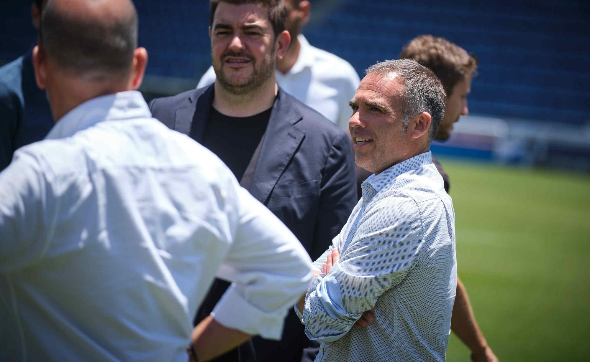 Entrega a Ramis del distintivo Leyenda blanquiazul