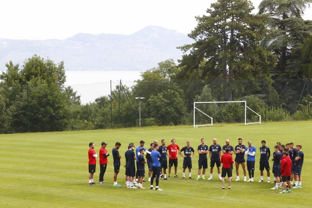 Alemany y Murthy, atentos al entrenamiento