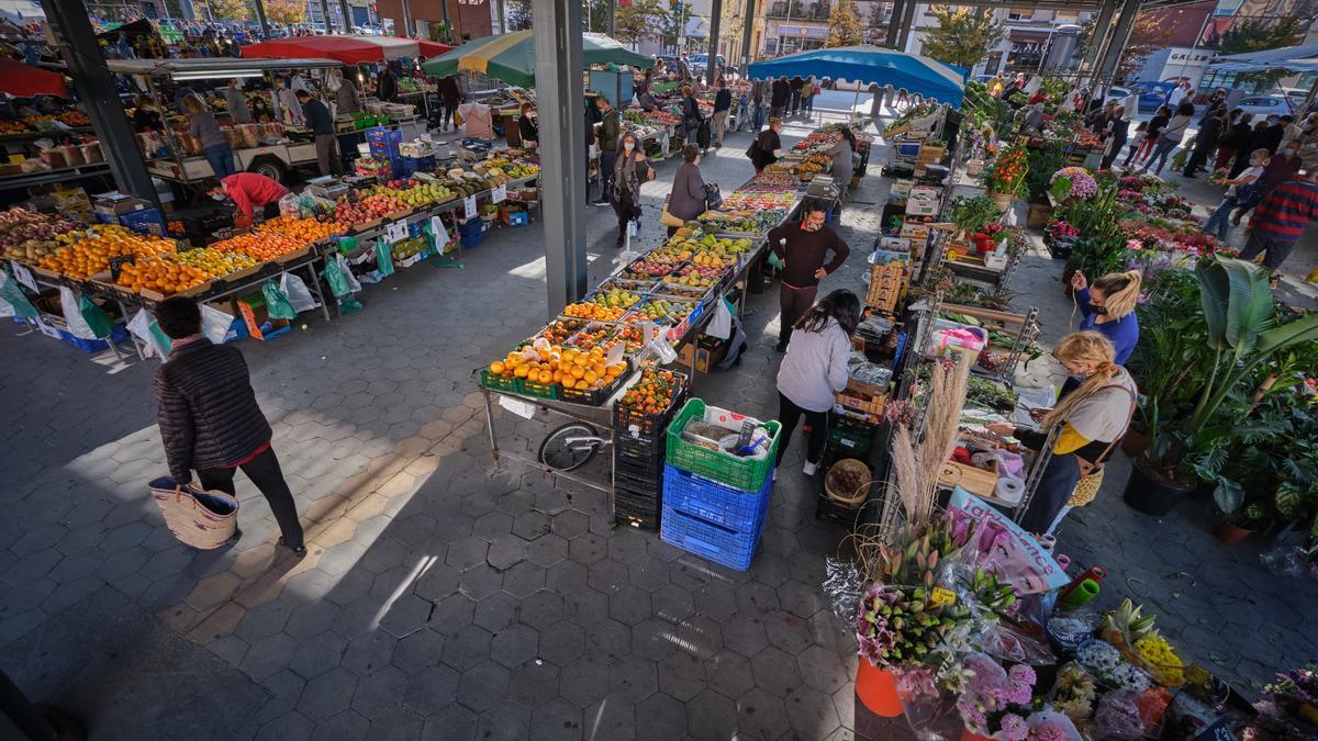El mercat de la fruita i la verdura de Figueres