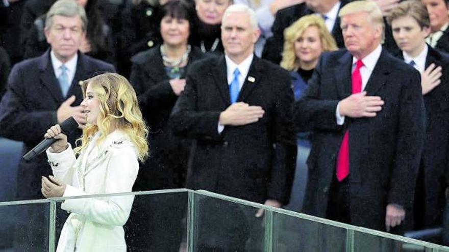 JACKIE EVANCHO 2017. La soprano, de 16 años, fue la elegida por Trump.