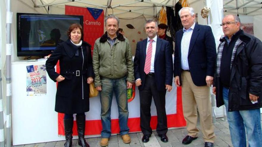 La oposición frena los contratos menores de festejos del Ayuntamiento Promoción local en la Feria del Chorizo de La Bañeza