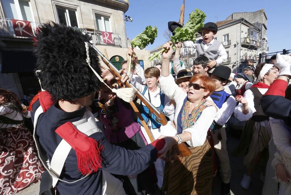 La representación de la Reconquista de Vigo vuelve a abarrotar las calles del Casco Vello de miles de vigueses