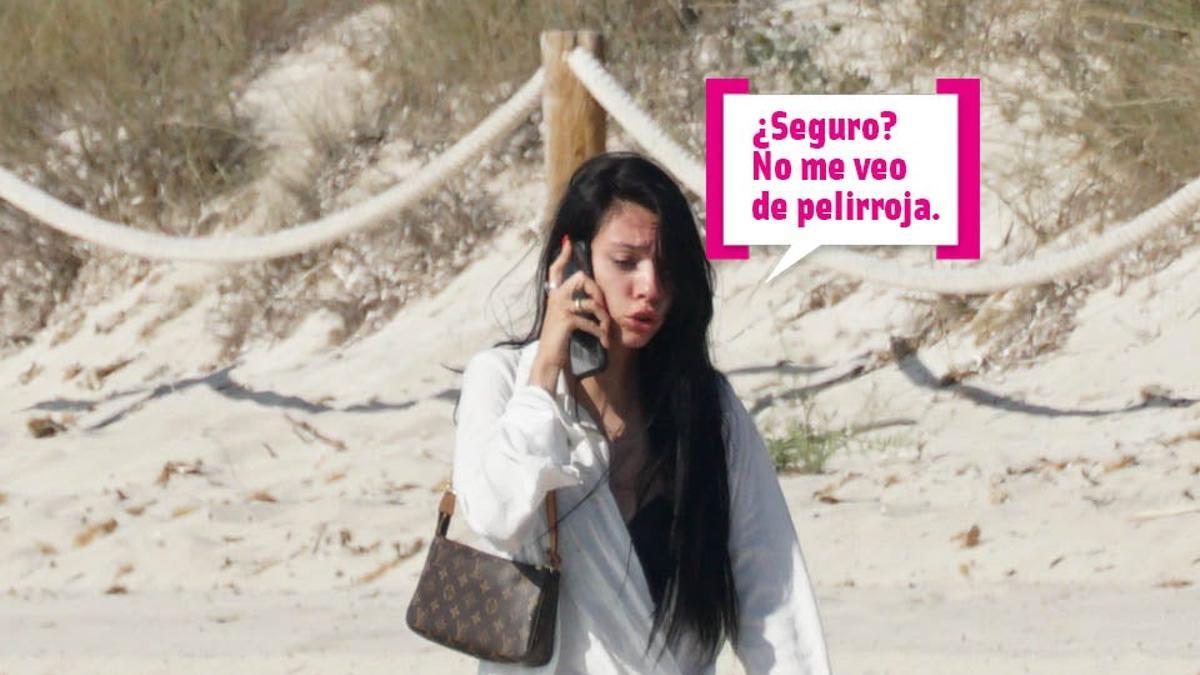 Alejandra Rubio en la playa paseando y hablando por teléfono: "¿Seguro? No me veo de pelirroja"
