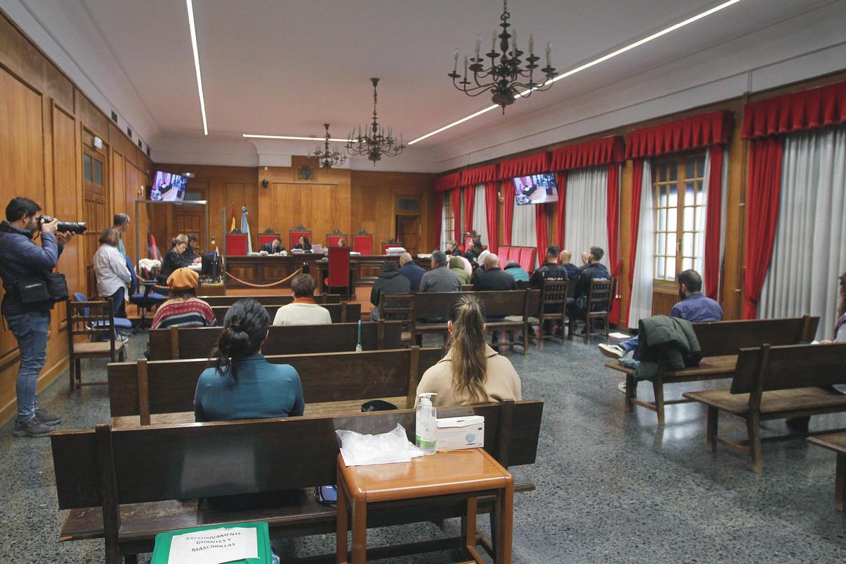 El juicio se celebra en la Audiencia Provincial de Ourense.