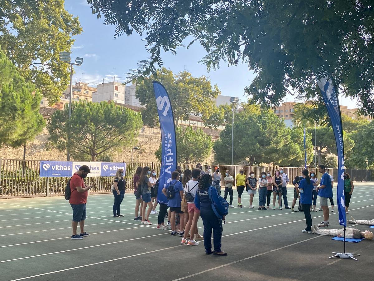 Hospitales Vhitas forma a los voluntarios del Medio Maratón y Maratón de València