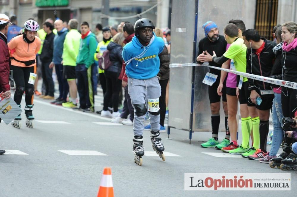 Murcia Maratón. Patinadores en carrera