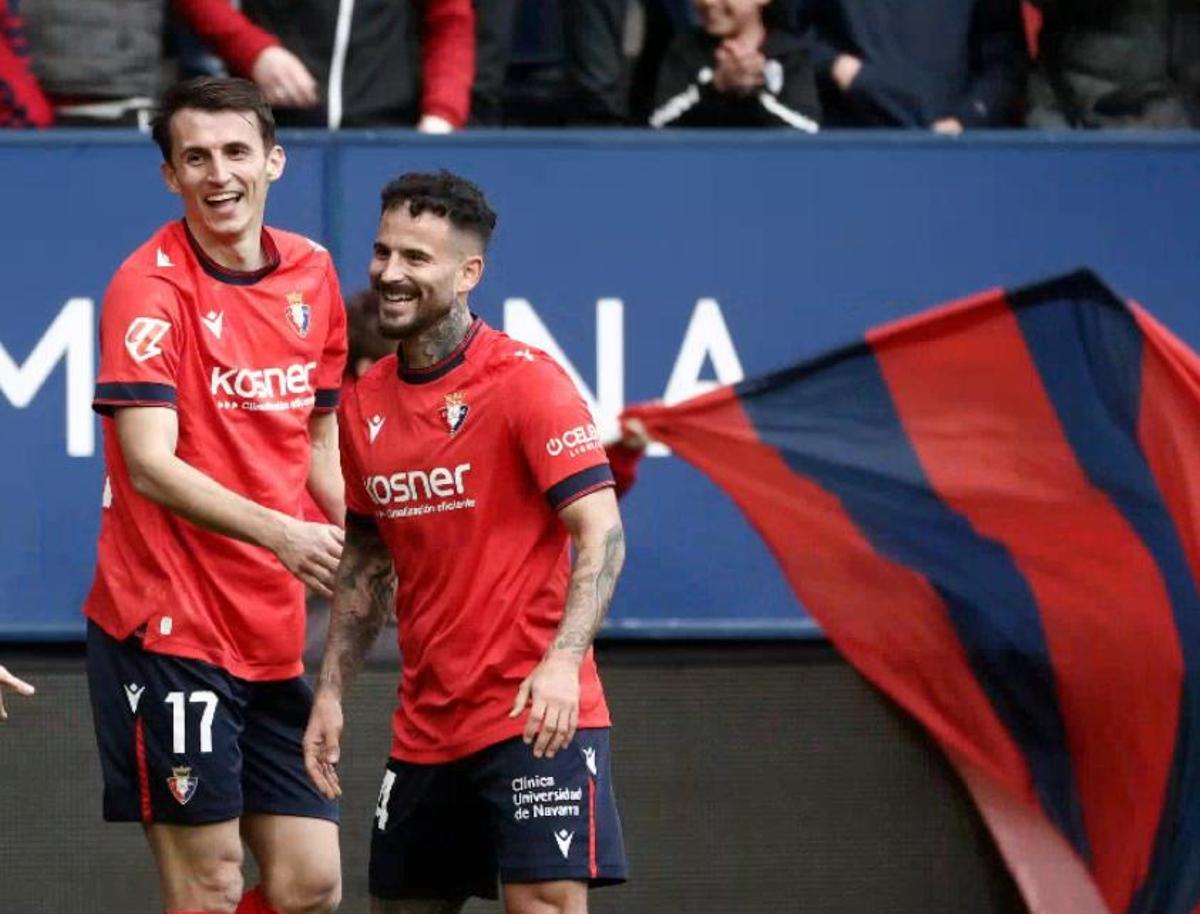 Budimir celebra uno de sus goles.