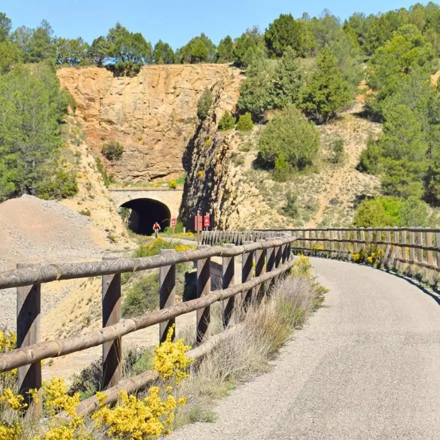 La Vía Verde más larga de España (185 km) une Teruel con la costa valenciana