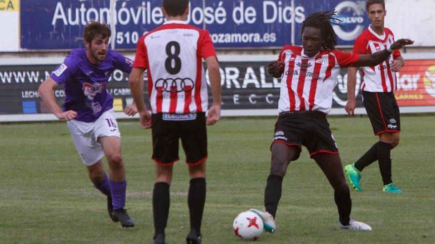 El Zamora encaja su primera derrota (3-1)