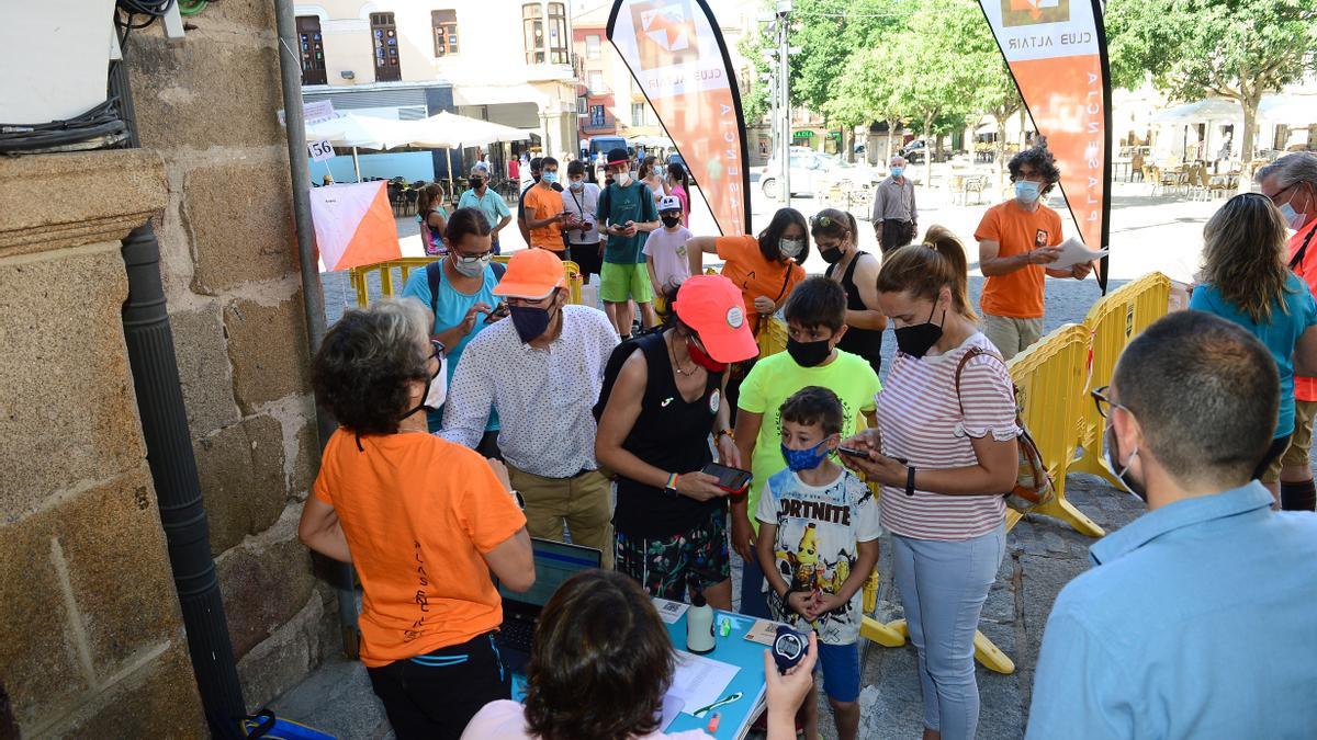 Inscripciones en la carrera de orientación.