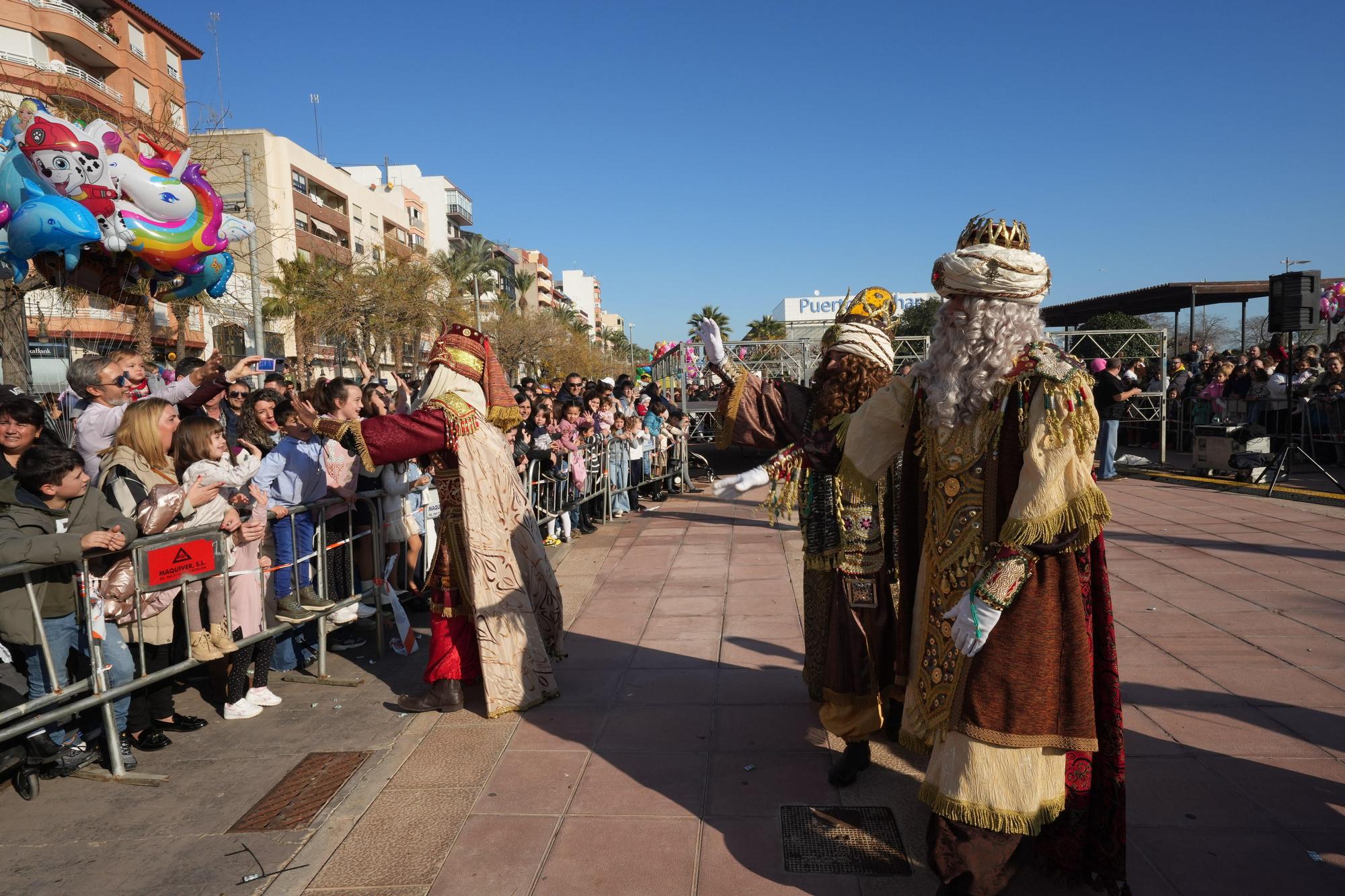 Las mejores imágenes de la llegada de los Reyes Magos a Castellón