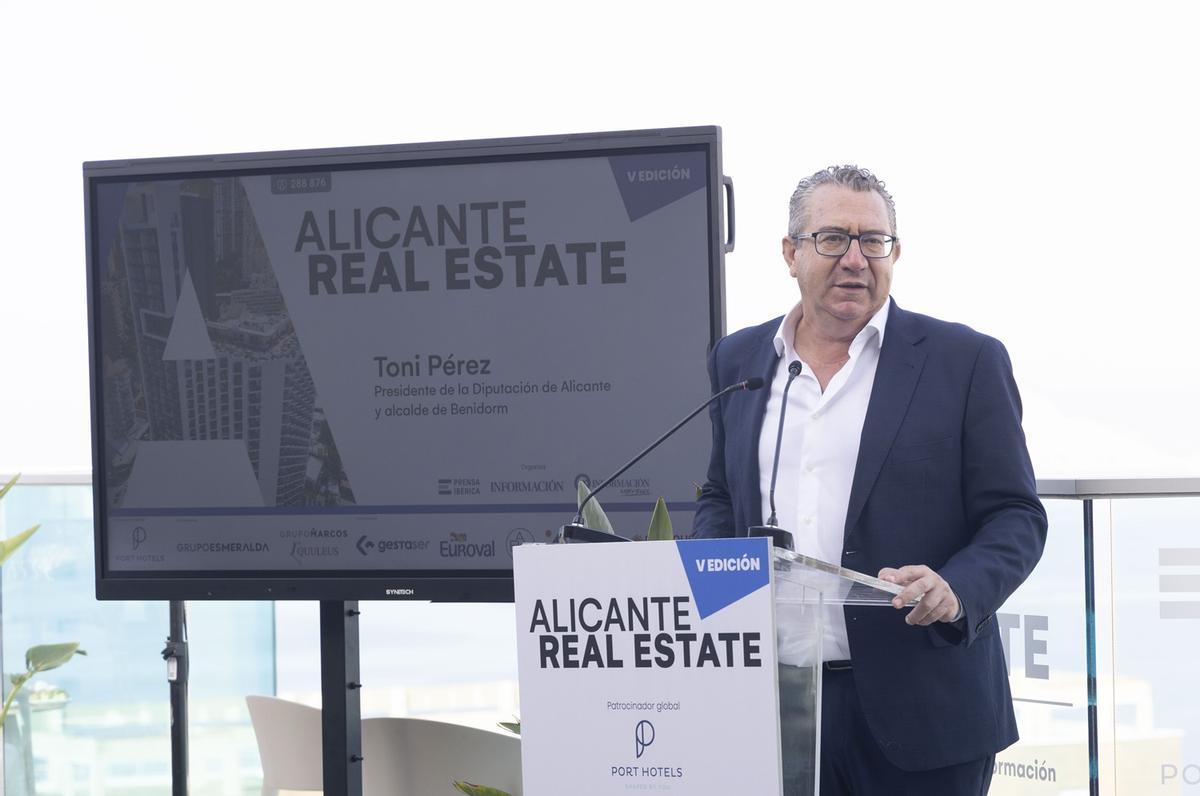Toni Pérez, durante su intervención en el Foro Alicante Real Estate celebrado en Benidorm.