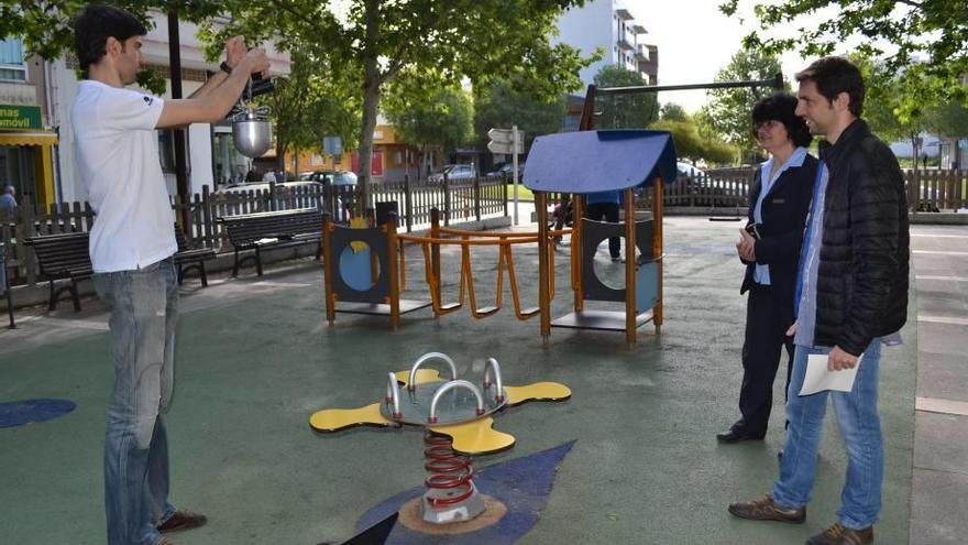 Inspeccionan todos los parques infantiles