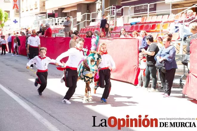 Desfile infantil en Caravaca (Bando Caballos del Vino)