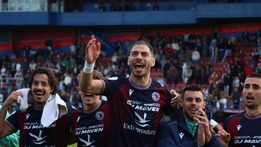 El Extremadura arrastra y decide apostar por el título