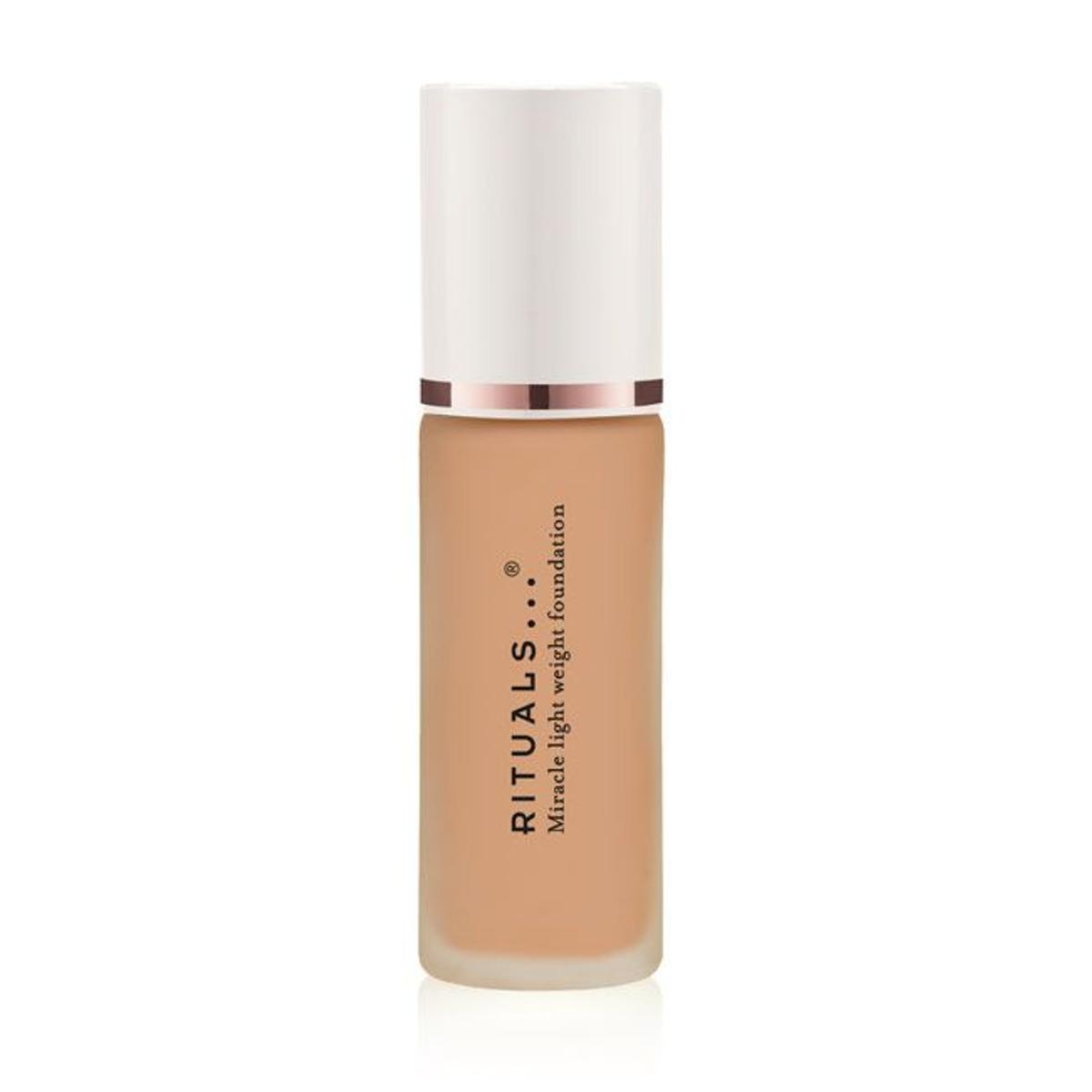 Miracle Light Weight Foundation, tono Beige Pink, de Rituals