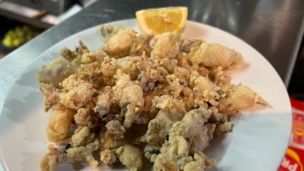 Así es el nuevo bar de Málaga con tapas a 1,90 euros y sus raciones de pescaíto a 6 euros
