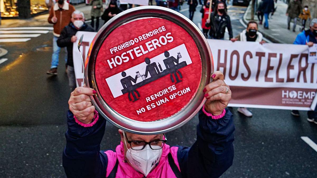 Los hosteleros reclaman exenciones fiscales | L. O.