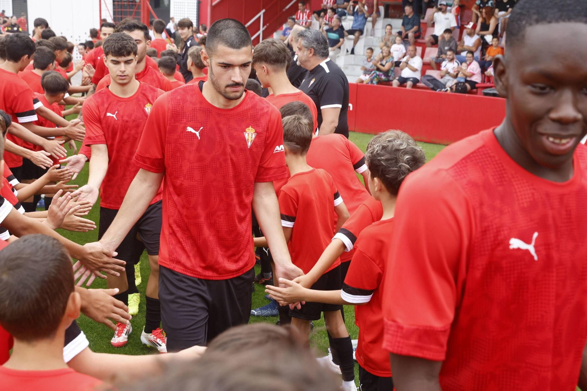 EN IMÁGENES: Primer entrenamiento de Sporting tras el regreso de las vacaciones