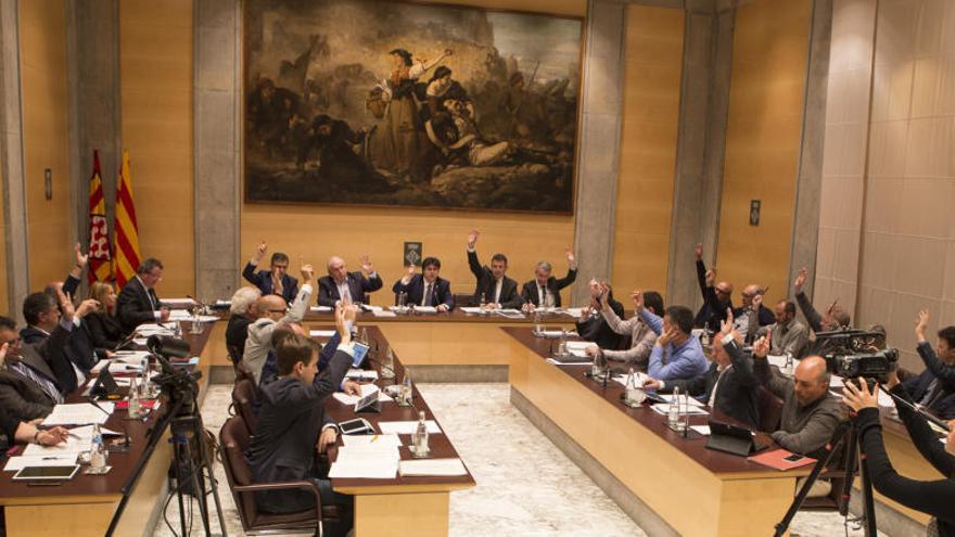 Un instant del ple d'abril de la Diputació de Girona, celebrat aquest dimarts.