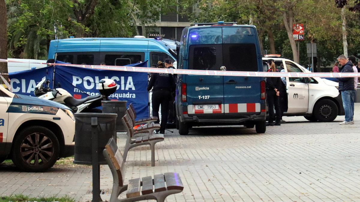 Escena del crimen, al lado de la estación Maresme-Fòrum.