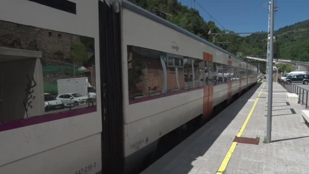 La compañía Renfe ha establecido un servicio alternativo por carretera entre las localidades de Ribes y Puigcerdà (Girona).