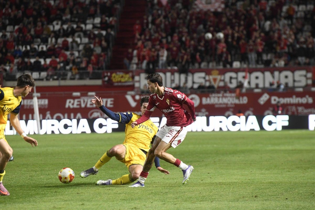Revive la victoria del Real Murcia frente al Alcorcón, en imágenes