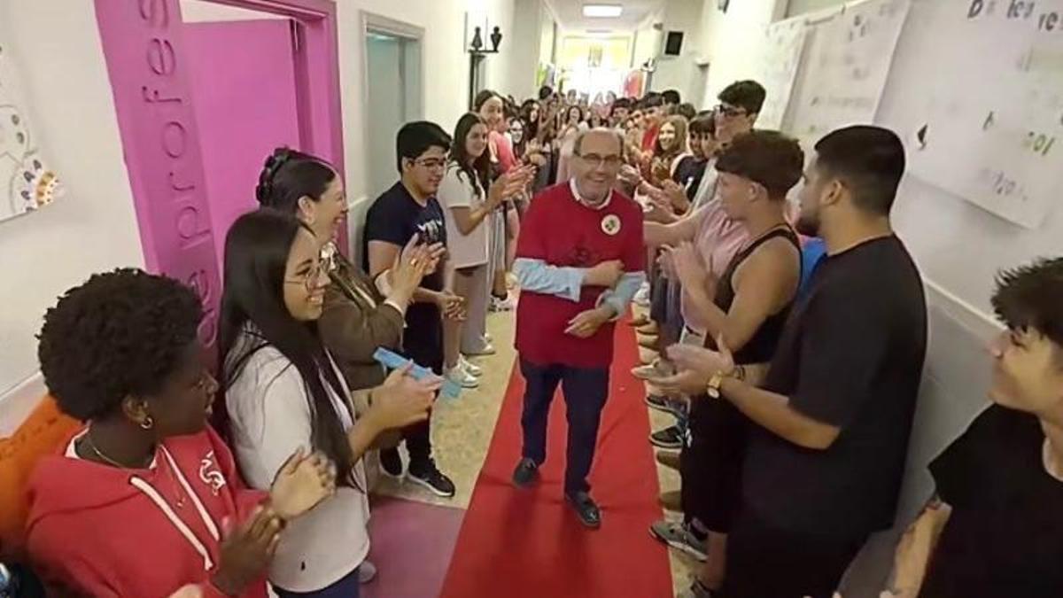 Momento de la despedida de Juan.