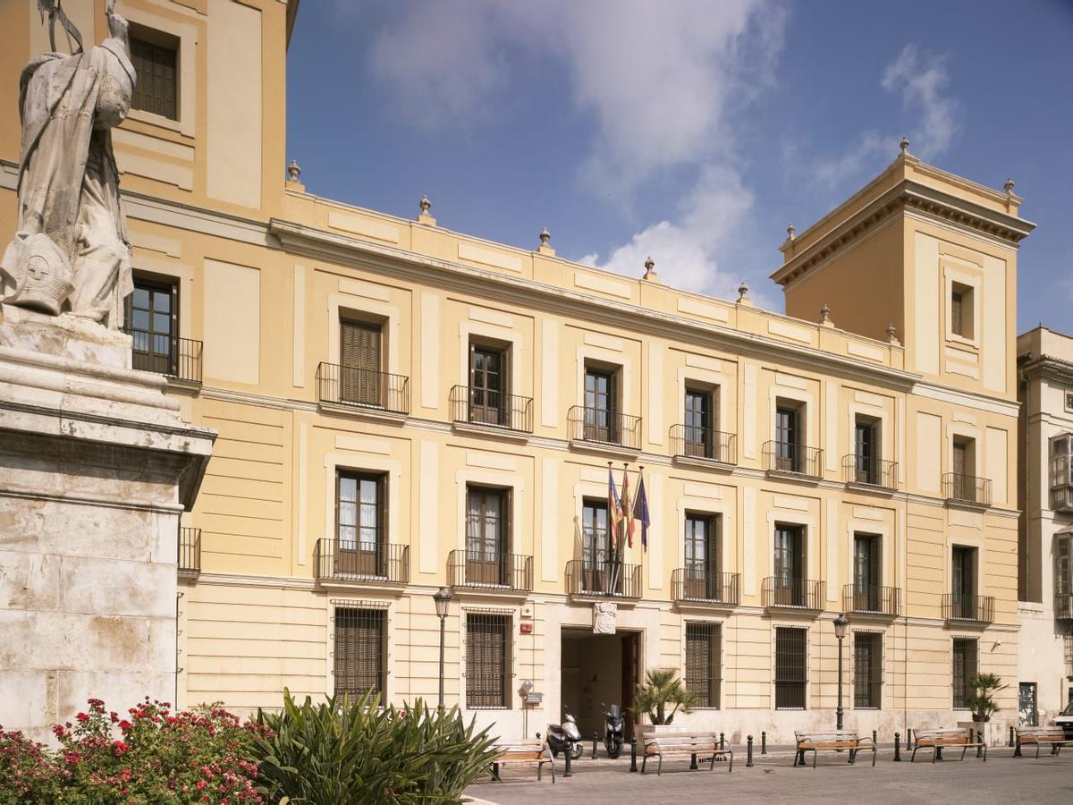 Palau de Cervelló.