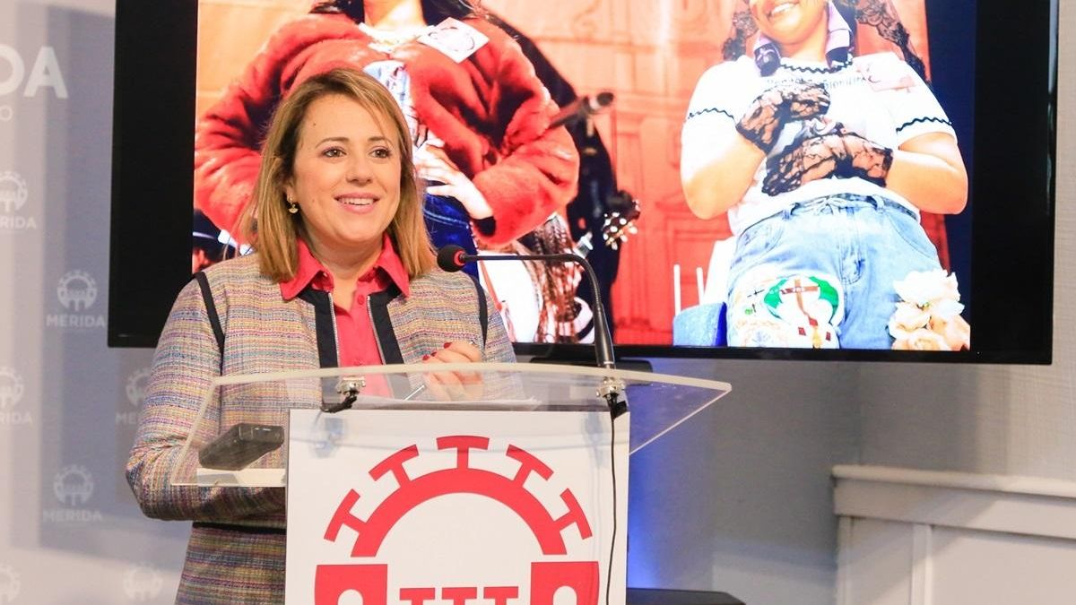 La delegada de Festejos, Ana Aragoneses, ayer en rueda de prensa.