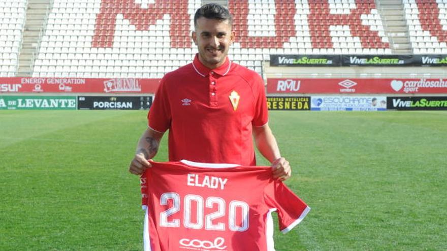 El Cartagena se refuerza con el exjugador del Murcia Elady