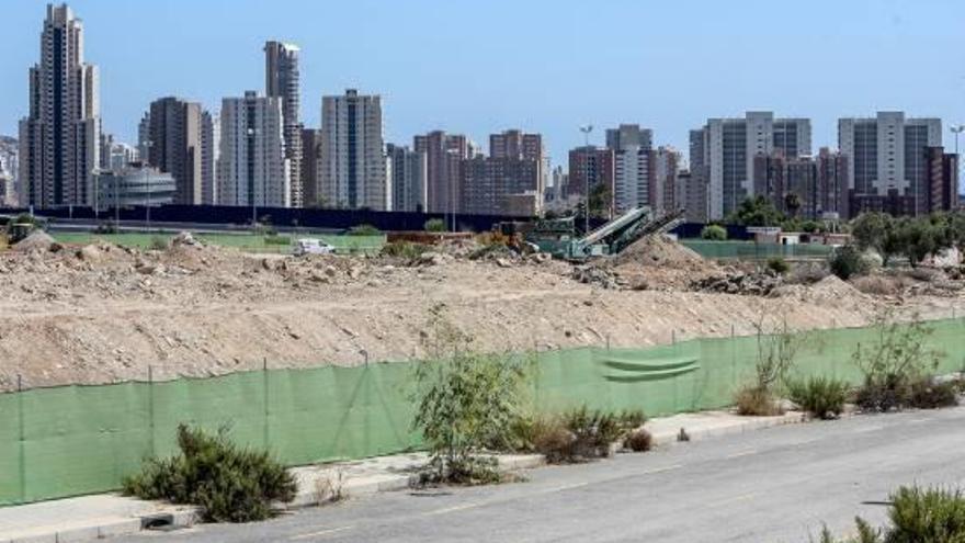 Los terrenos del sector del futuro polígono industrial de Benidorm.