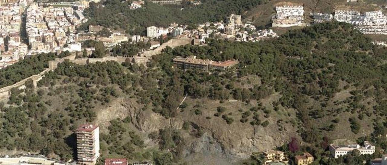 El monte Gibralfaro, desde las alturas