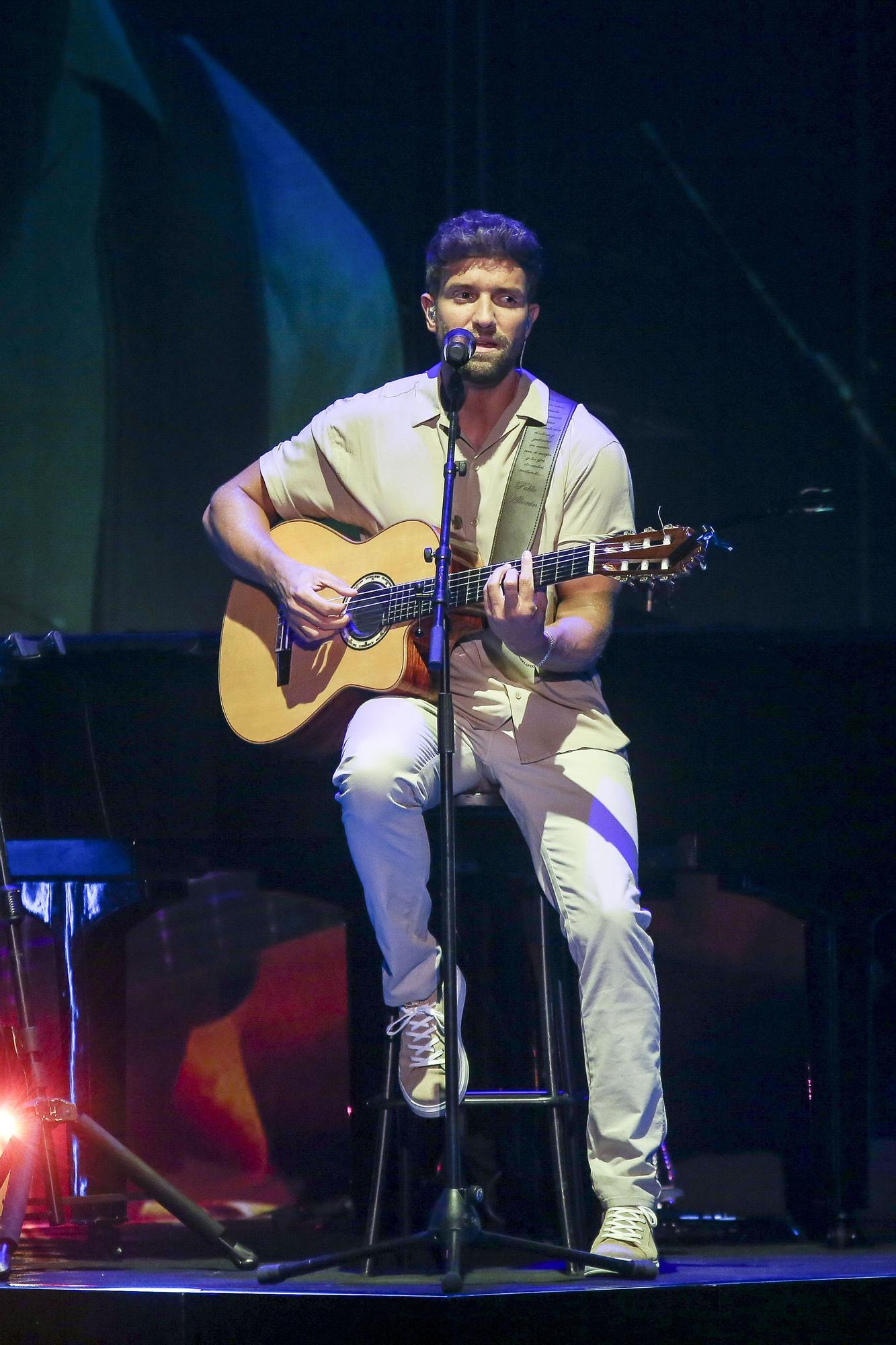 Las imágenes del concierto de Pablo Alborán en el Teatro Cervantes