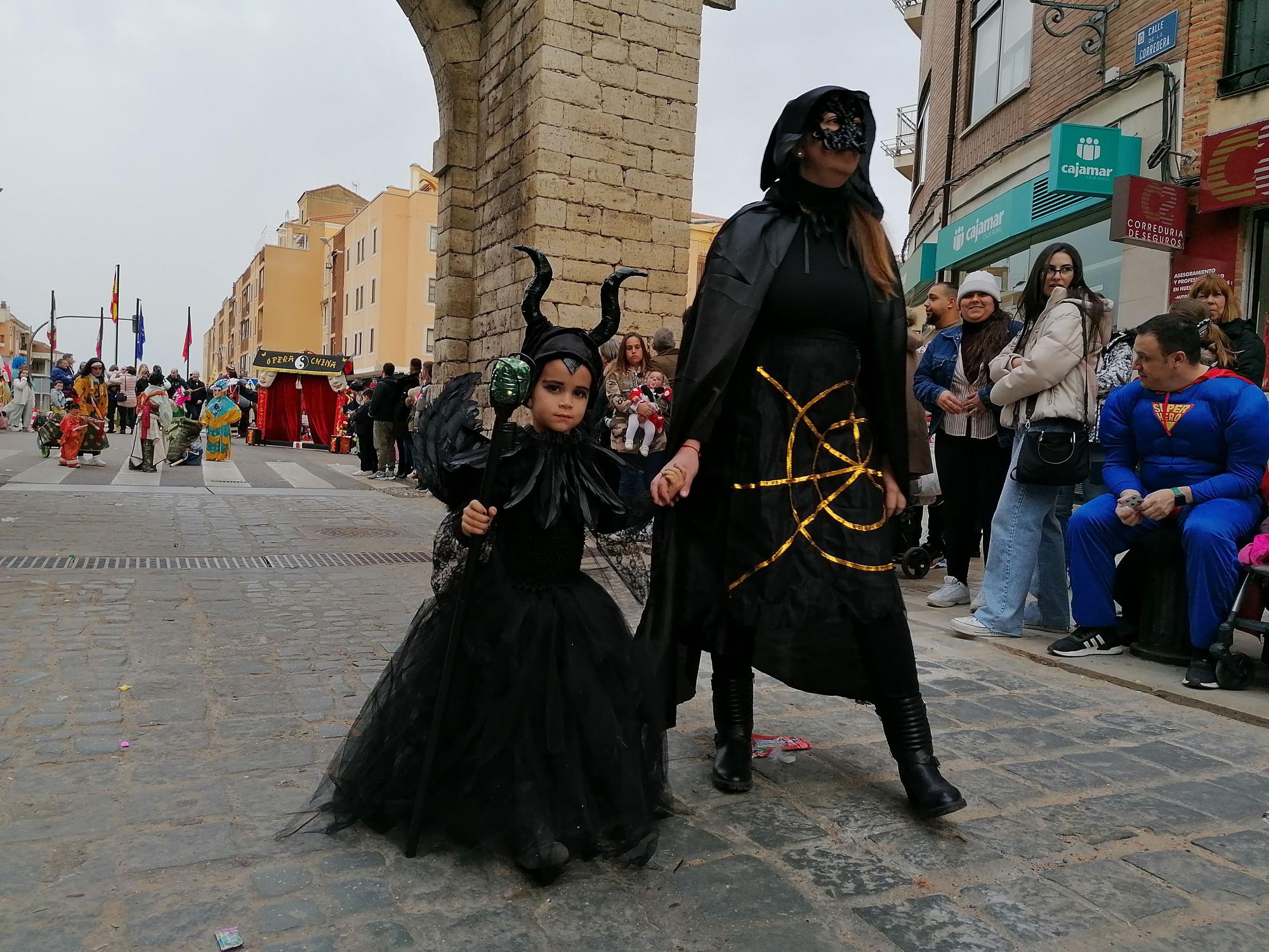 Toro presume de cantera en el desfile infantil de Carnaval