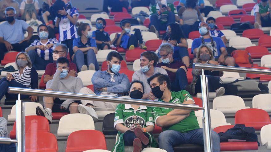 Ambientazo en la Copa del Rey y de la Reina de Hockey en A Coruña