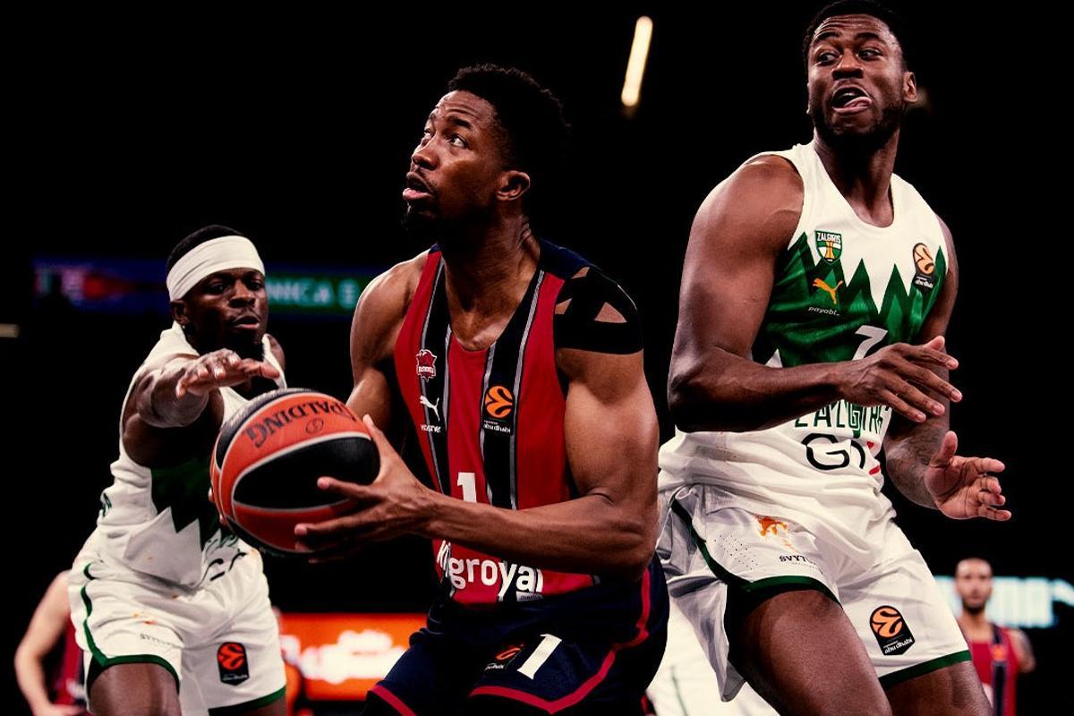 Diakite, en una acción en el encuentro en el Fernando Buesa Arena, ante Zalgiris