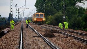 La dana Alice obliga a cancel·lar 27 trens en el corredor ferroviari entre Barcelona i València