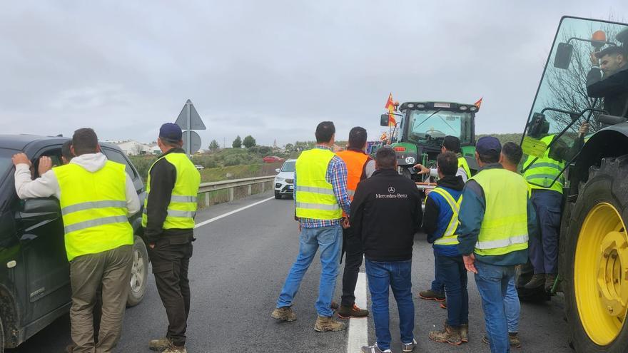 Subdelegación autoriza dos nuevas protestas de agricultores independientes en Córdoba