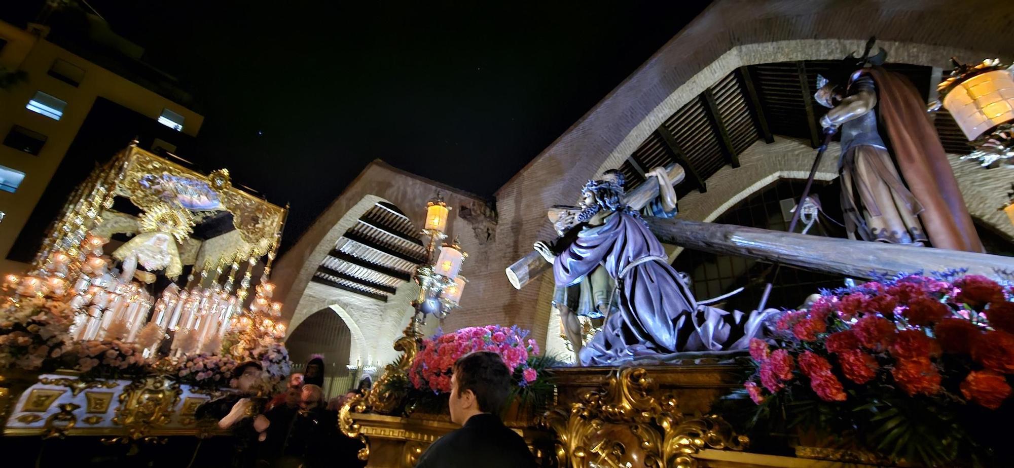 La Dolorosa del Grao y el Nazareno se encuentran en el Martes Santo