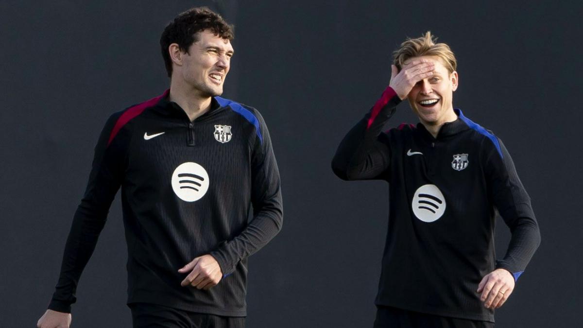 Christensen, junto a Frenkie de Jong en el entrenamiento
