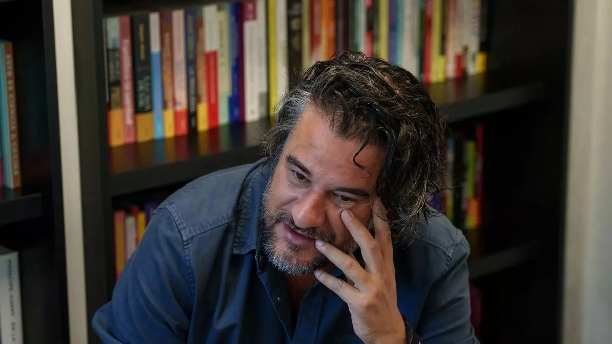 Manuel Jabois: "Un psicópata que se integra en la sociedad suele alcanzar rápidamente el poder"